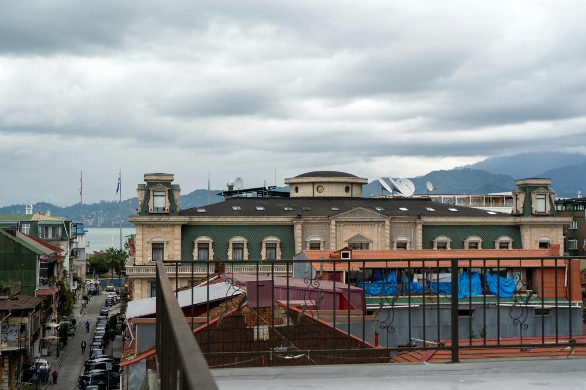 Hotel Ponto Vechio Batumi Exterior foto